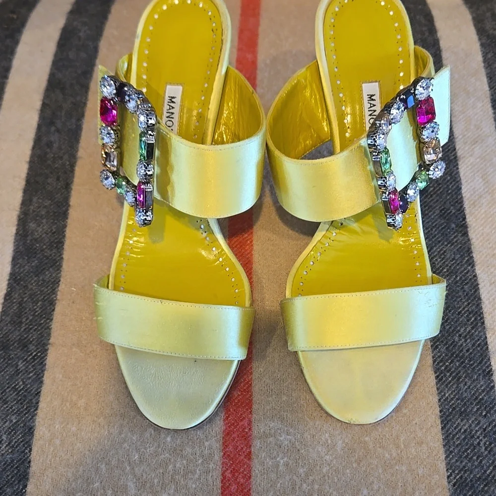 Manolo Blahnik Verda Sandal profi 105 Chartreuse 37 - Picture 2 of 13